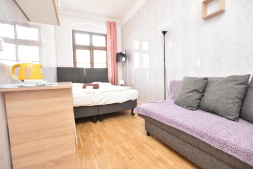 City Central Hostel Wrocław - pokój prywatny, wspólna łazienka. ul. Igielna 40, Wrocław Rynek. 